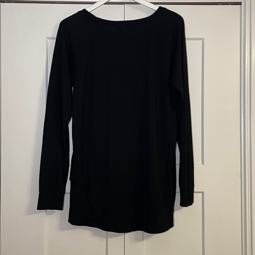 Threads for Thought Black Women's Tunic Knit Top large - Picture 10 of 12